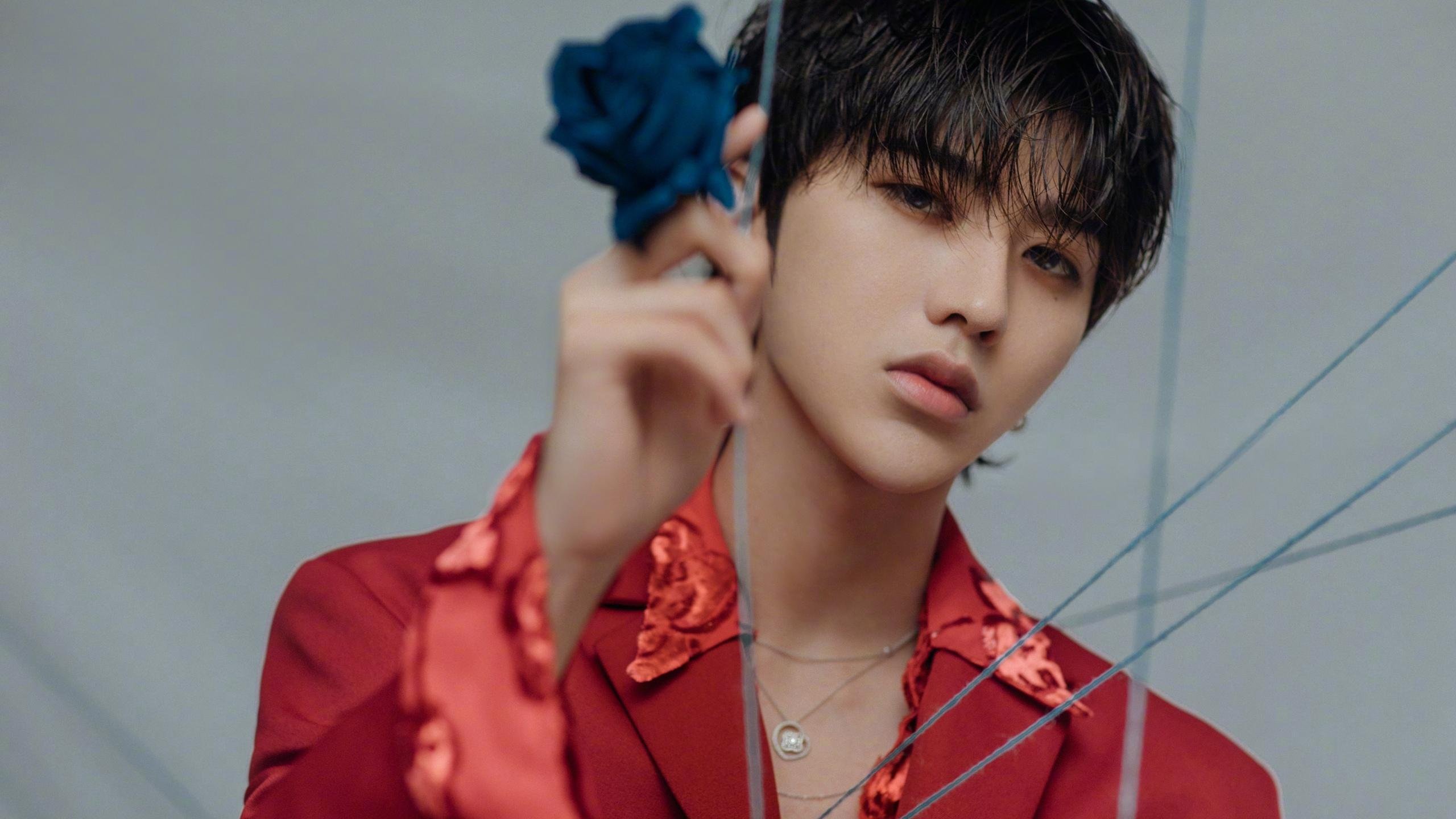 冠军捧杯激动人心，女足比赛精彩时刻留存，女足晋级视频